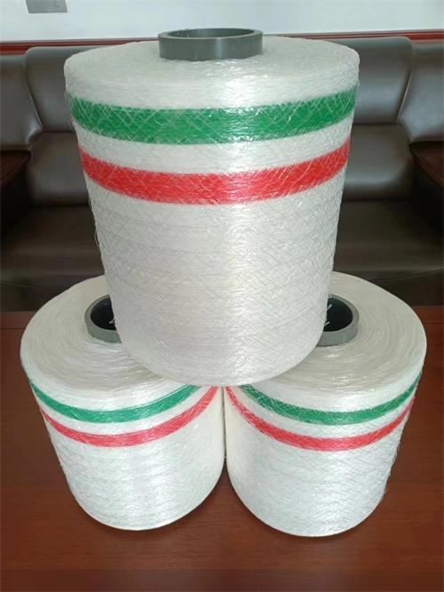 Çiftlik Yemi için HDPE Balya Net Sargı UV Stabilize Tarımsal Saman Saman Balyalayıcı Net Sarma